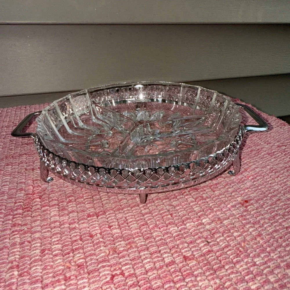 Vintage ROUND Glass 3 PART CANDY or RELISH DISH in METAL CADDY‎ BASKET